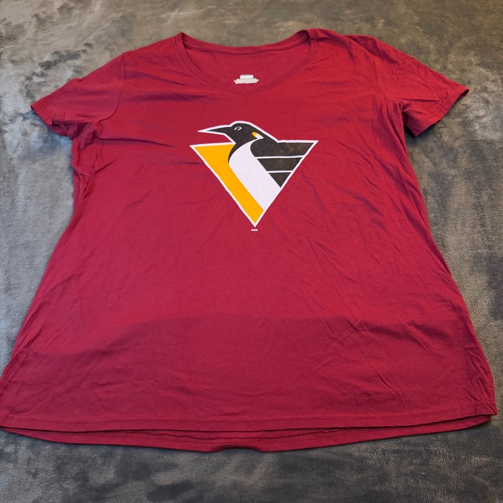 Pittsburgh Penguins Womens XL V-Neck T-Shirt Burgundy NHL Hockey Fan Gear